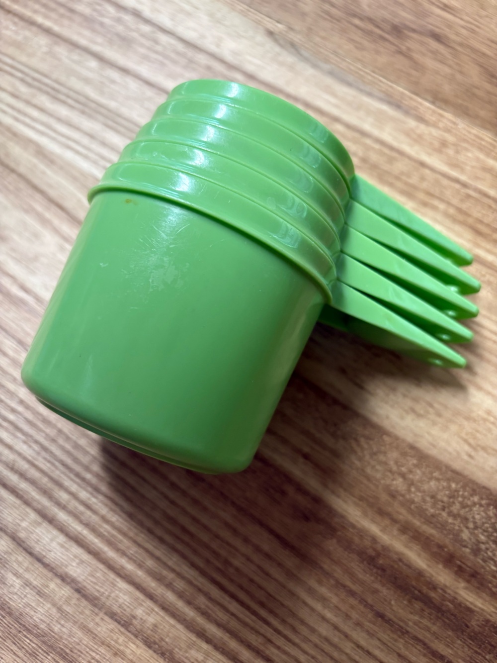 Tupperware Green Nesting Measuring Cups Set - Picture 4 of 4